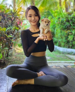 puppy yoga bali rizky 11